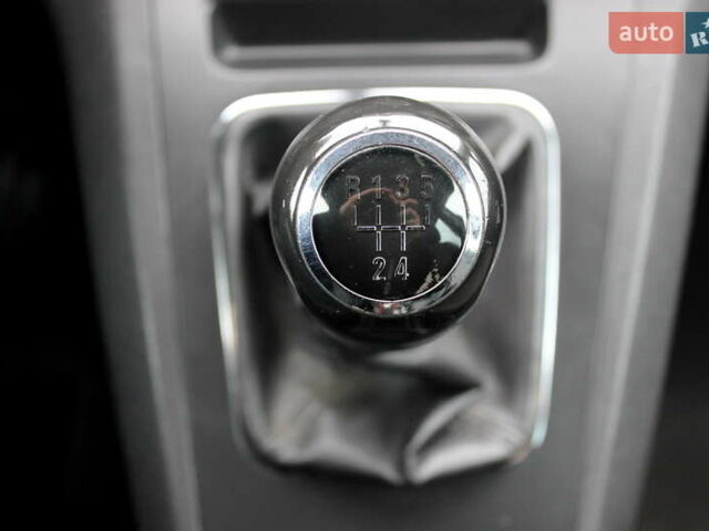 Черный Опель Зафира, объемом двигателя 1.8 л и пробегом 220 тыс. км за 7499 $, фото 73 на Automoto.ua