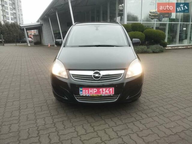 Черный Опель Зафира, объемом двигателя 1.7 л и пробегом 244 тыс. км за 7650 $, фото 51 на Automoto.ua