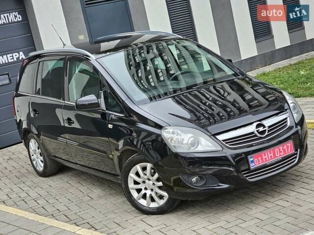 Чорний Опель Зафіра, об'ємом двигуна 1.8 л та пробігом 155 тис. км за 7490 $, фото 3 на Automoto.ua