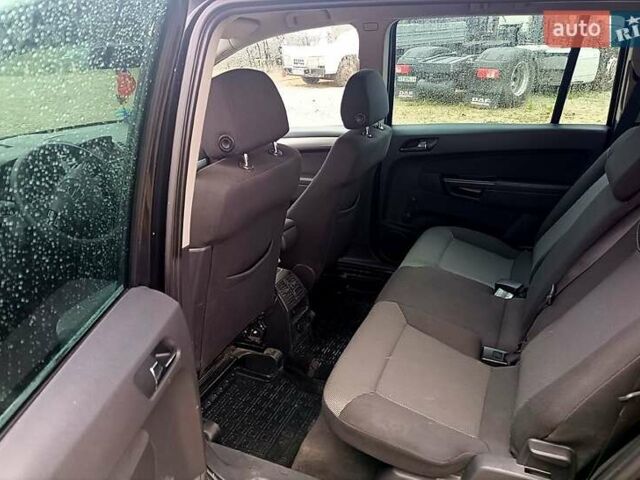 Чорний Опель Зафіра, об'ємом двигуна 1.7 л та пробігом 263 тис. км за 6000 $, фото 2 на Automoto.ua