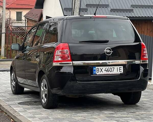 Черный Опель Зафира, объемом двигателя 1.6 л и пробегом 221 тыс. км за 6999 $, фото 14 на Automoto.ua