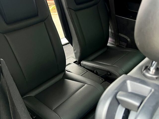 Чорний Опель Зафіра, об'ємом двигуна 1.9 л та пробігом 300 тис. км за 7500 $, фото 3 на Automoto.ua