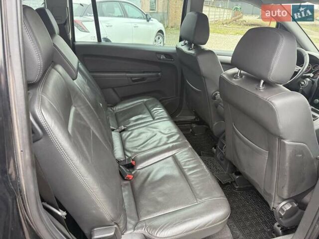 Чорний Опель Зафіра, об'ємом двигуна 1.69 л та пробігом 250 тис. км за 7500 $, фото 24 на Automoto.ua