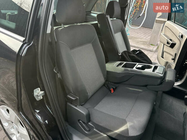 Чорний Опель Зафіра, об'ємом двигуна 1.8 л та пробігом 210 тис. км за 8199 $, фото 82 на Automoto.ua