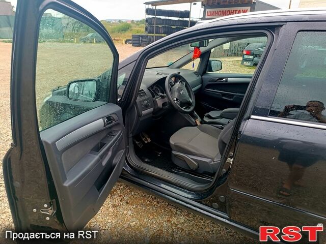 Чорний Опель Зафіра, об'ємом двигуна 1.7 л та пробігом 0 тис. км за 6000 $, фото 7 на Automoto.ua