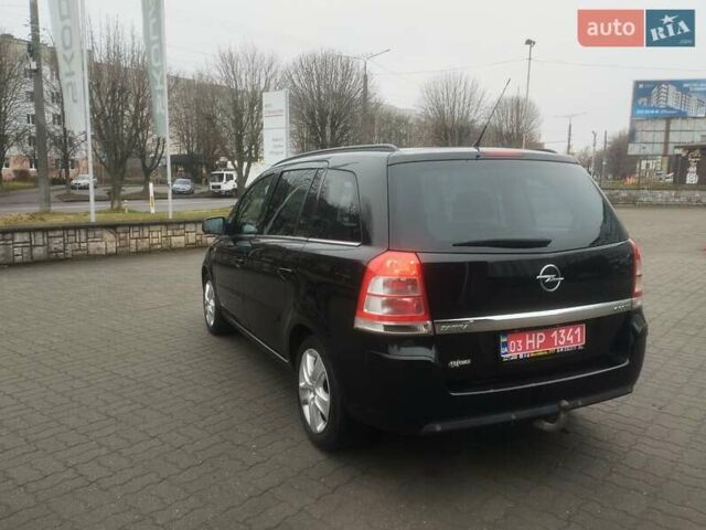 Черный Опель Зафира, объемом двигателя 1.7 л и пробегом 244 тыс. км за 7650 $, фото 55 на Automoto.ua