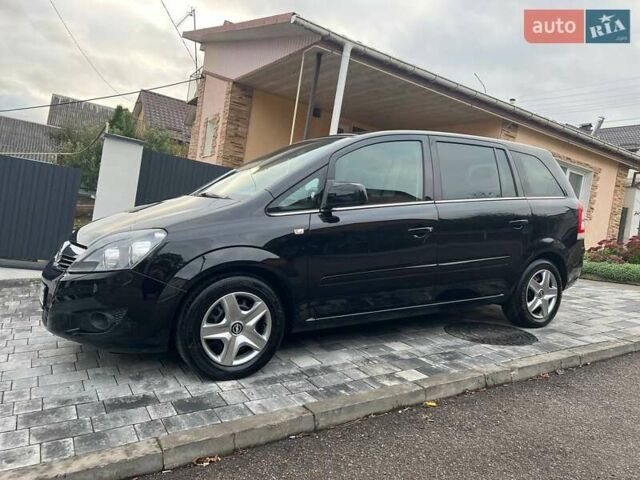 Черный Опель Зафира, объемом двигателя 1.6 л и пробегом 221 тыс. км за 6999 $, фото 28 на Automoto.ua