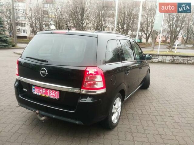 Черный Опель Зафира, объемом двигателя 1.7 л и пробегом 244 тыс. км за 7650 $, фото 42 на Automoto.ua