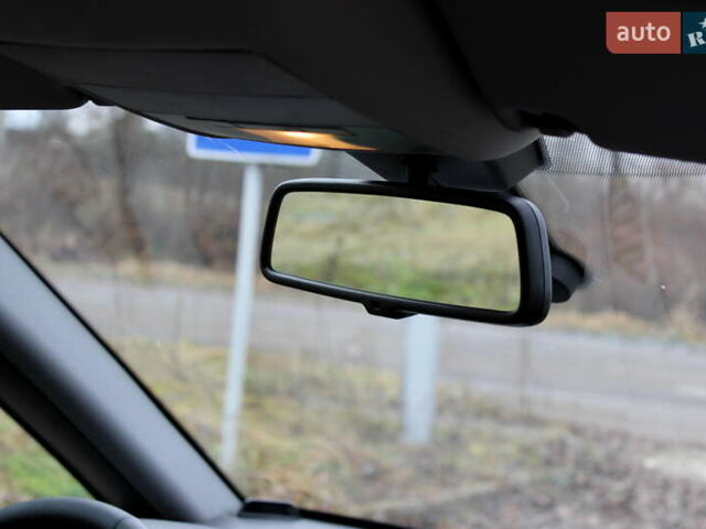 Черный Опель Зафира, объемом двигателя 1.8 л и пробегом 220 тыс. км за 7499 $, фото 75 на Automoto.ua