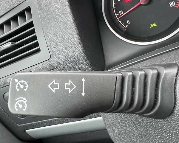 Черный Опель Зафира, объемом двигателя 1.8 л и пробегом 166 тыс. км за 7999 $, фото 34 на Automoto.ua