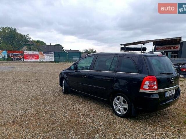 Чорний Опель Зафіра, об'ємом двигуна 1.7 л та пробігом 263 тис. км за 6000 $, фото 4 на Automoto.ua