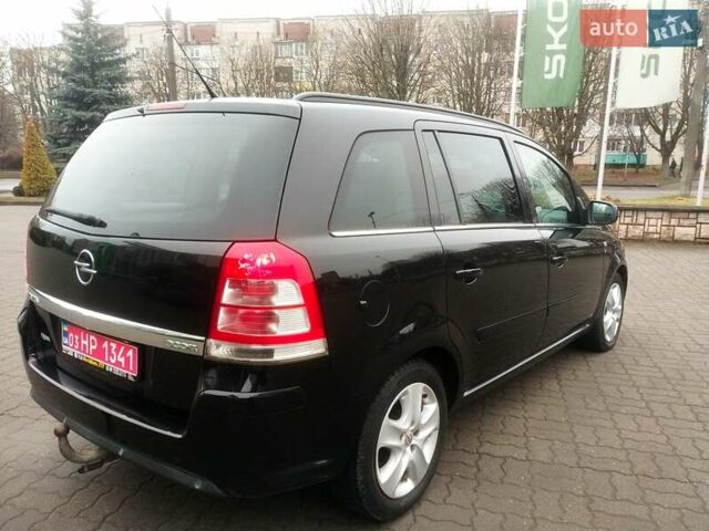 Черный Опель Зафира, объемом двигателя 1.7 л и пробегом 244 тыс. км за 7650 $, фото 7 на Automoto.ua