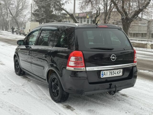 Чорний Опель Зафіра, об'ємом двигуна 1.7 л та пробігом 244 тис. км за 7500 $, фото 13 на Automoto.ua