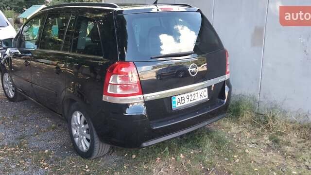Чорний Опель Зафіра, об'ємом двигуна 1.7 л та пробігом 280 тис. км за 7250 $, фото 11 на Automoto.ua