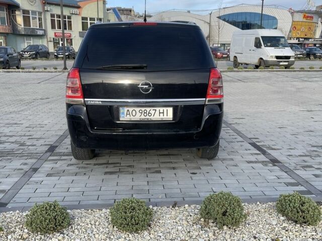 Черный Опель Зафира, объемом двигателя 1.7 л и пробегом 260 тыс. км за 6300 $, фото 3 на Automoto.ua