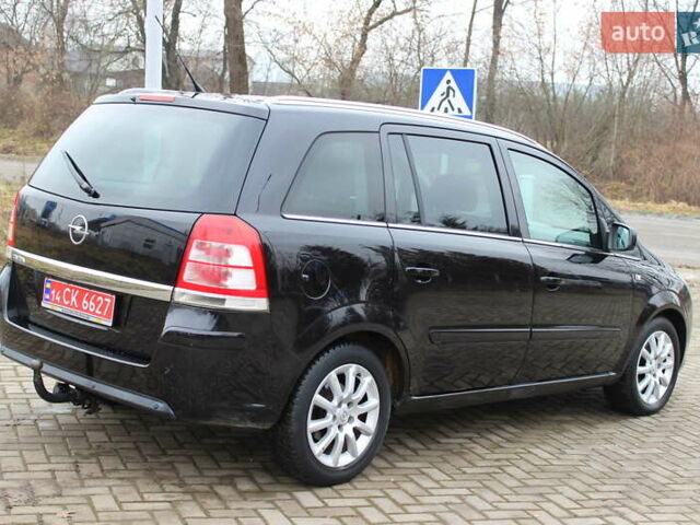 Черный Опель Зафира, объемом двигателя 1.8 л и пробегом 220 тыс. км за 7499 $, фото 22 на Automoto.ua
