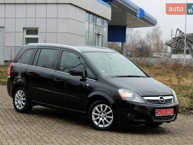 Черный Опель Зафира, объемом двигателя 1.8 л и пробегом 220 тыс. км за 7499 $, фото 2 на Automoto.ua
