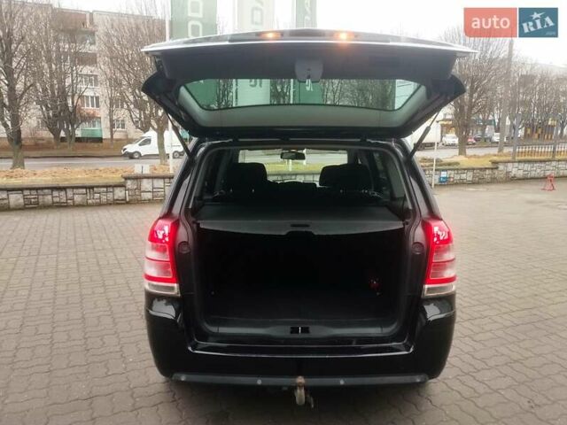 Черный Опель Зафира, объемом двигателя 1.7 л и пробегом 244 тыс. км за 7650 $, фото 21 на Automoto.ua