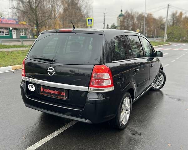 Черный Опель Зафира, объемом двигателя 1.8 л и пробегом 166 тыс. км за 7999 $, фото 7 на Automoto.ua