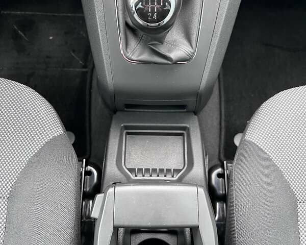 Черный Опель Зафира, объемом двигателя 1.8 л и пробегом 166 тыс. км за 7999 $, фото 27 на Automoto.ua