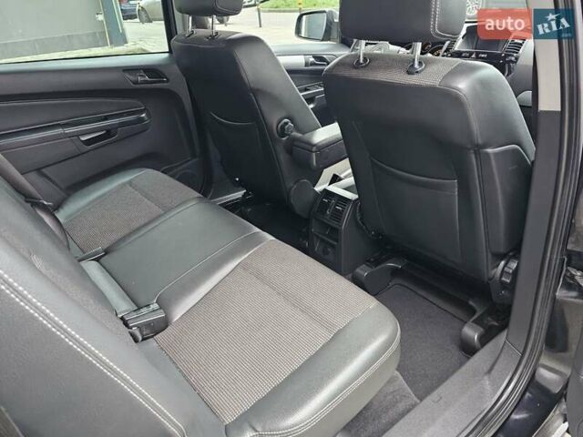 Чорний Опель Зафіра, об'ємом двигуна 1.8 л та пробігом 155 тис. км за 7490 $, фото 14 на Automoto.ua