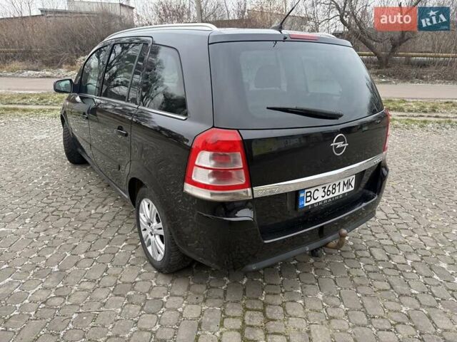 Чорний Опель Зафіра, об'ємом двигуна 1.69 л та пробігом 250 тис. км за 7500 $, фото 9 на Automoto.ua