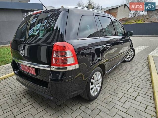 Чорний Опель Зафіра, об'ємом двигуна 1.8 л та пробігом 155 тис. км за 7490 $, фото 7 на Automoto.ua