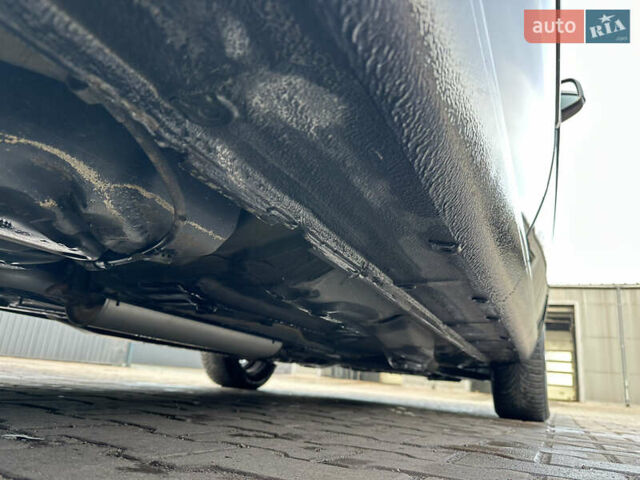 Чорний Опель Зафіра, об'ємом двигуна 1.8 л та пробігом 210 тис. км за 8199 $, фото 25 на Automoto.ua