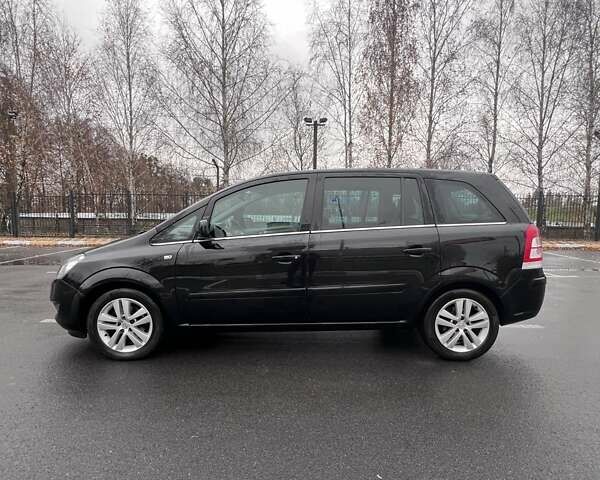 Черный Опель Зафира, объемом двигателя 1.8 л и пробегом 166 тыс. км за 7999 $, фото 5 на Automoto.ua