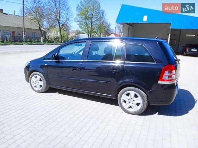 Чорний Опель Зафіра, об'ємом двигуна 1.7 л та пробігом 220 тис. км за 7750 $, фото 24 на Automoto.ua