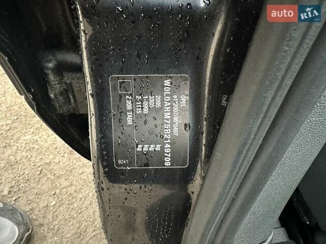 Чорний Опель Зафіра, об'ємом двигуна 1.8 л та пробігом 166 тис. км за 7900 $, фото 29 на Automoto.ua