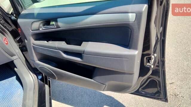 Чорний Опель Зафіра, об'ємом двигуна 1.7 л та пробігом 280 тис. км за 7250 $, фото 1 на Automoto.ua