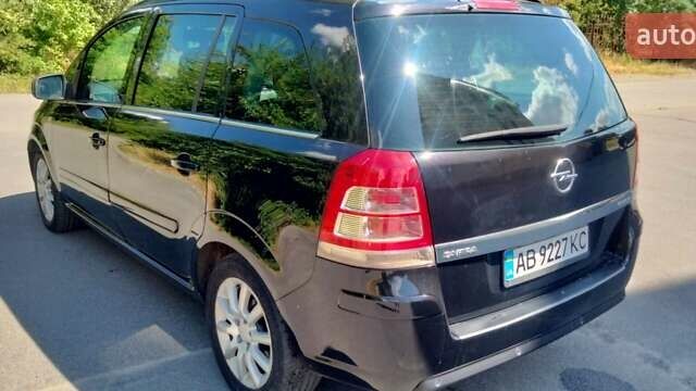 Чорний Опель Зафіра, об'ємом двигуна 1.7 л та пробігом 280 тис. км за 7250 $, фото 4 на Automoto.ua