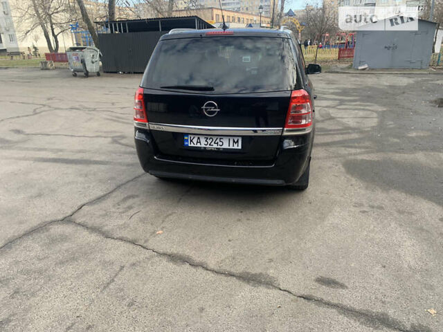 Черный Опель Зафира, объемом двигателя 1.69 л и пробегом 264 тыс. км за 7300 $, фото 3 на Automoto.ua