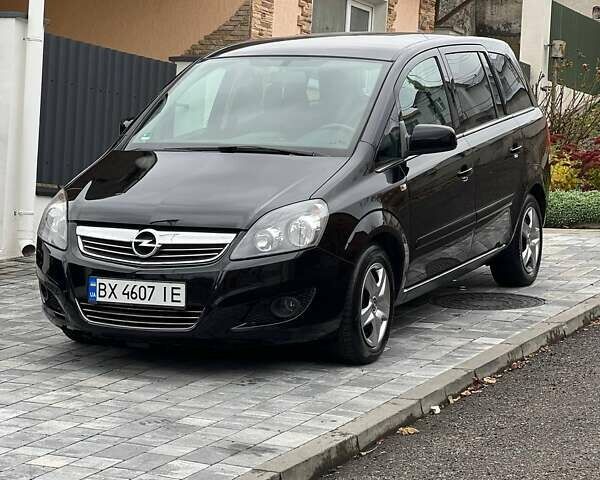 Черный Опель Зафира, объемом двигателя 1.6 л и пробегом 221 тыс. км за 6999 $, фото 5 на Automoto.ua