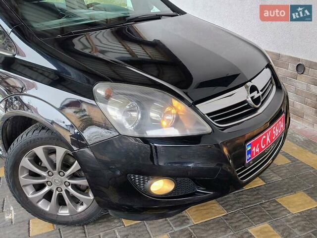Черный Опель Зафира, объемом двигателя 1.6 л и пробегом 245 тыс. км за 5800 $, фото 9 на Automoto.ua