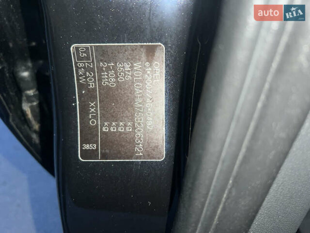 Черный Опель Зафира, объемом двигателя 1.7 л и пробегом 206 тыс. км за 8300 $, фото 14 на Automoto.ua