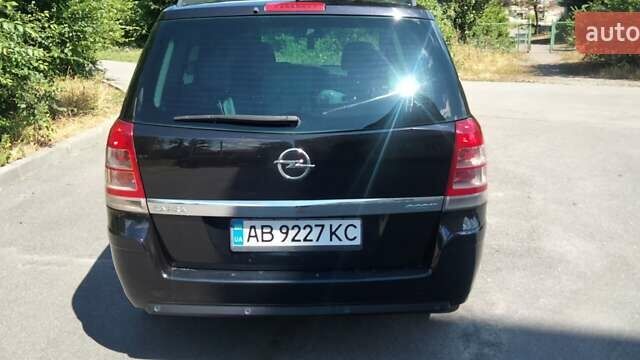 Чорний Опель Зафіра, об'ємом двигуна 1.7 л та пробігом 280 тис. км за 7250 $, фото 7 на Automoto.ua
