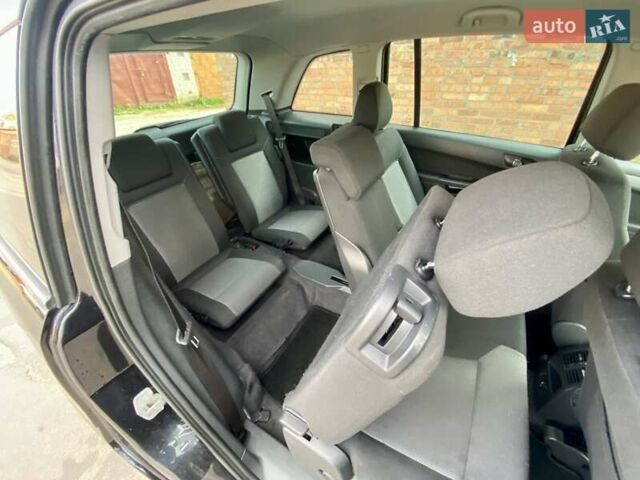 Чорний Опель Зафіра, об'ємом двигуна 1.7 л та пробігом 280 тис. км за 7250 $, фото 13 на Automoto.ua