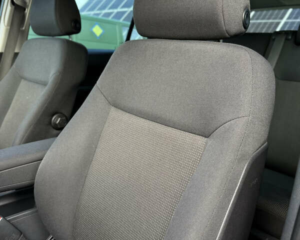 Черный Опель Зафира, объемом двигателя 1.8 л и пробегом 213 тыс. км за 7700 $, фото 44 на Automoto.ua