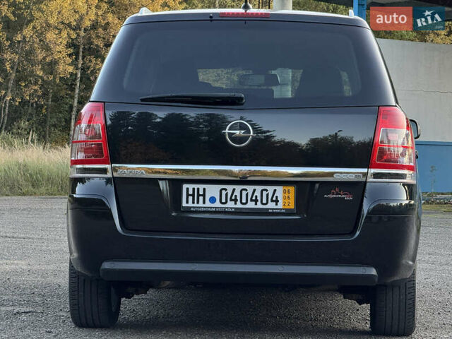 Черный Опель Зафира, объемом двигателя 1.7 л и пробегом 189 тыс. км за 8350 $, фото 39 на Automoto.ua