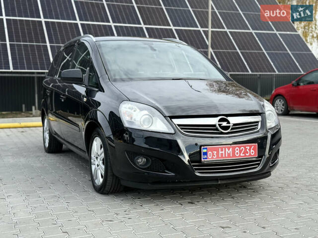 Черный Опель Зафира, объемом двигателя 1.8 л и пробегом 213 тыс. км за 7700 $, фото 14 на Automoto.ua
