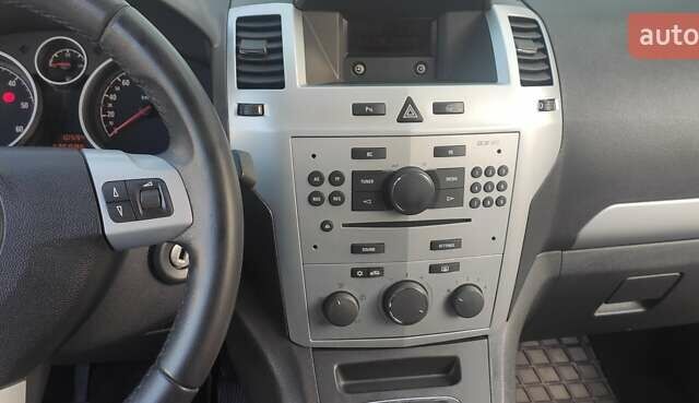 Опель Зафира 2012 в Хмельницком на Automoto.ua Черный Опель Зафира, объемом двигателя 1.7 л и пробегом 227 тыс. км за 8100 $, фото 22 на Automoto.ua