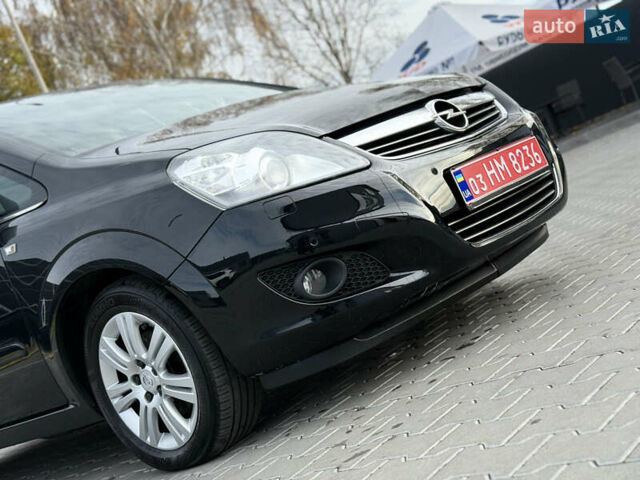 Черный Опель Зафира, объемом двигателя 1.8 л и пробегом 213 тыс. км за 7700 $, фото 15 на Automoto.ua