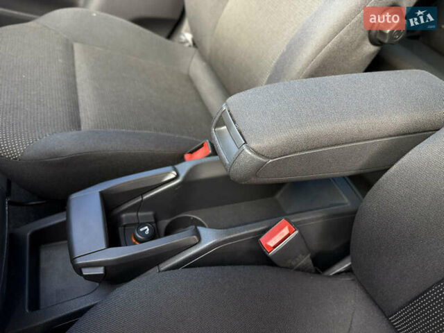 Черный Опель Зафира, объемом двигателя 1.8 л и пробегом 213 тыс. км за 7700 $, фото 59 на Automoto.ua