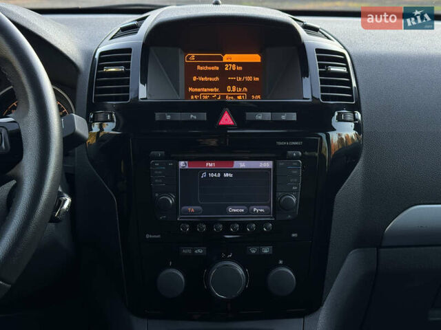 Черный Опель Зафира, объемом двигателя 1.7 л и пробегом 189 тыс. км за 8350 $, фото 80 на Automoto.ua