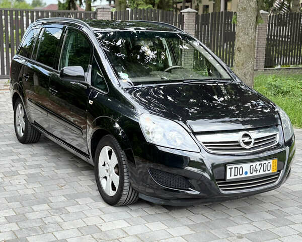 Опель Зафіра 2012 у Старокостянтинів на Automoto.ua Чорний Опель Зафіра, об'ємом двигуна 1.6 л та пробігом 226 тис. км за 7650 $, фото 6 на Automoto.ua