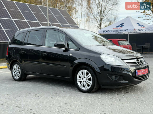Черный Опель Зафира, объемом двигателя 1.8 л и пробегом 213 тыс. км за 7700 $, фото 13 на Automoto.ua