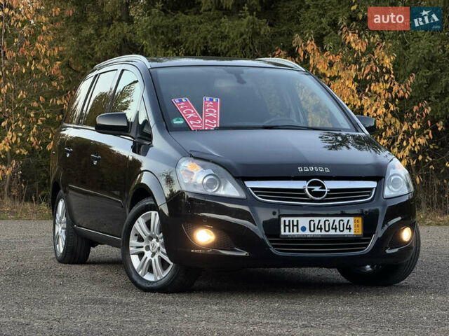 Черный Опель Зафира, объемом двигателя 1.7 л и пробегом 189 тыс. км за 8350 $, фото 131 на Automoto.ua