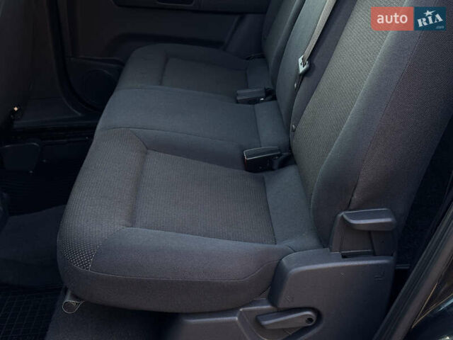 Черный Опель Зафира, объемом двигателя 1.7 л и пробегом 189 тыс. км за 8350 $, фото 76 на Automoto.ua